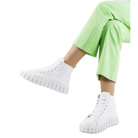 BM Valkoiset lenkkarit Horizon alustalla valkoinen