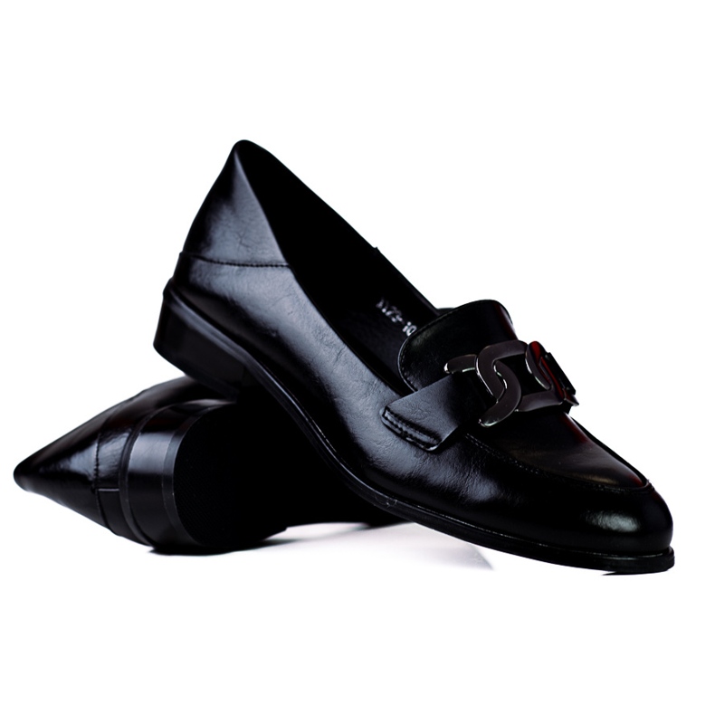 Tyylikkäät naisten mokasiinit Vinceza-musta ketjulla