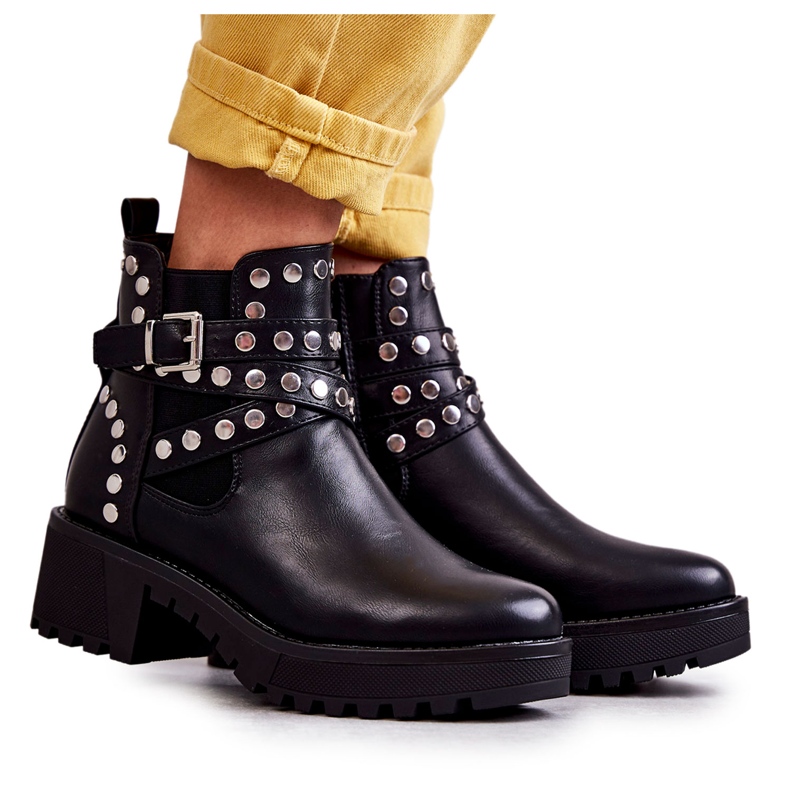 PG1 Naisten nahkasaappaat koristeellisilla napeilla, musta Sanchez