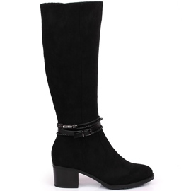 Naisten mustat mokkanahkaiset lämpimät saappaat Jezzi