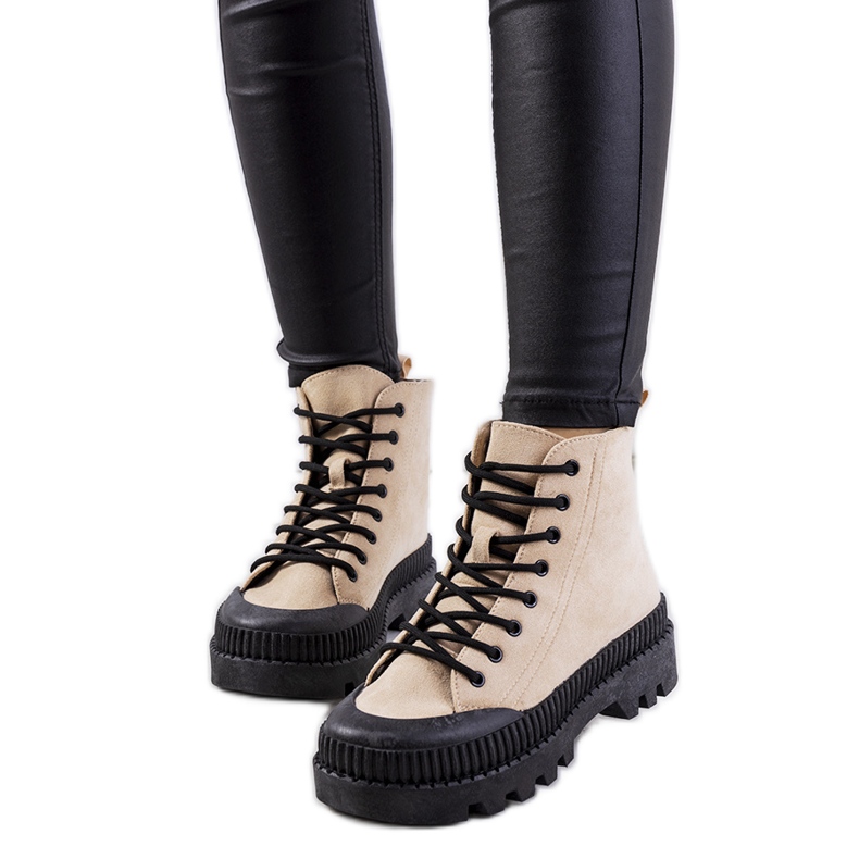 Avenis beige-lenkkarit