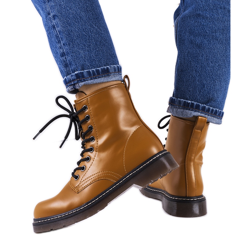 Ruskeat Narfolk-saappaat