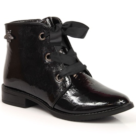 M. DASZYŃSKI Patenttimustat eristetyt naisten saappaat mustat Daszyński SAN5A M. DASZYŃSKI Patenttimustat eristetyt naisten saappaat mustat Daszyński SAN5A