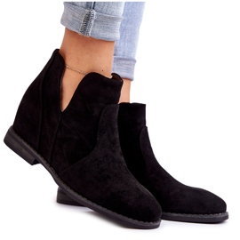 S.Barski Mustat Henriette-mokkasaappaat, joissa on leikkaukset tasaisella kantapäällä