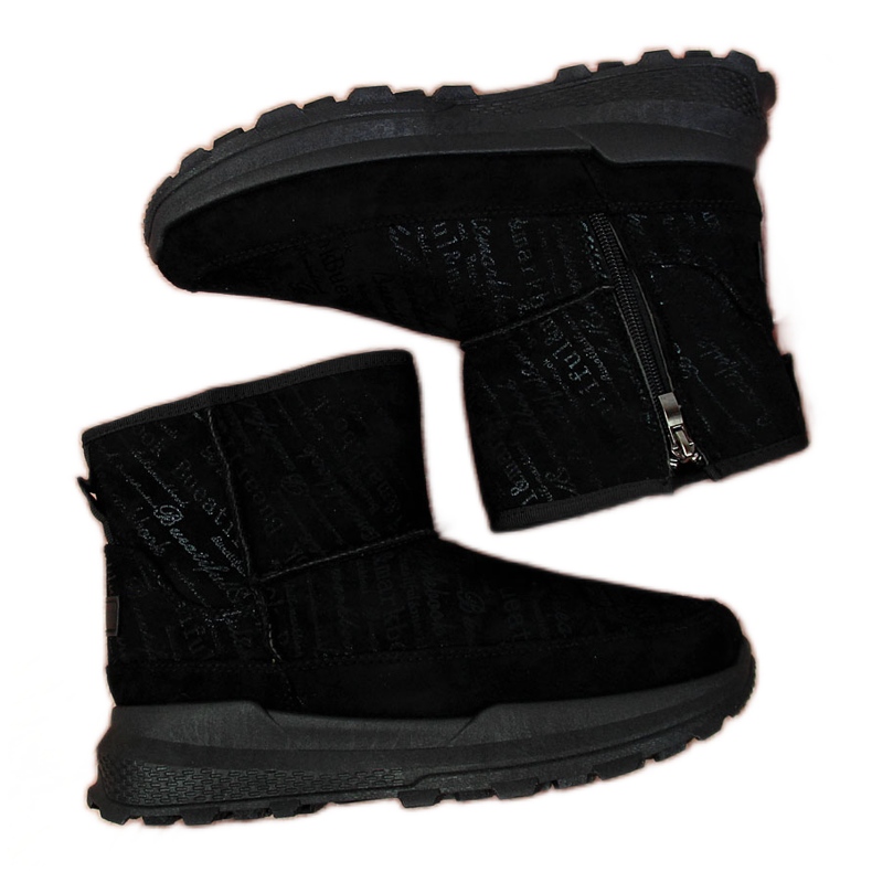 News Naisten mustat mokkanahkaiset lumisaappaat UUTISET