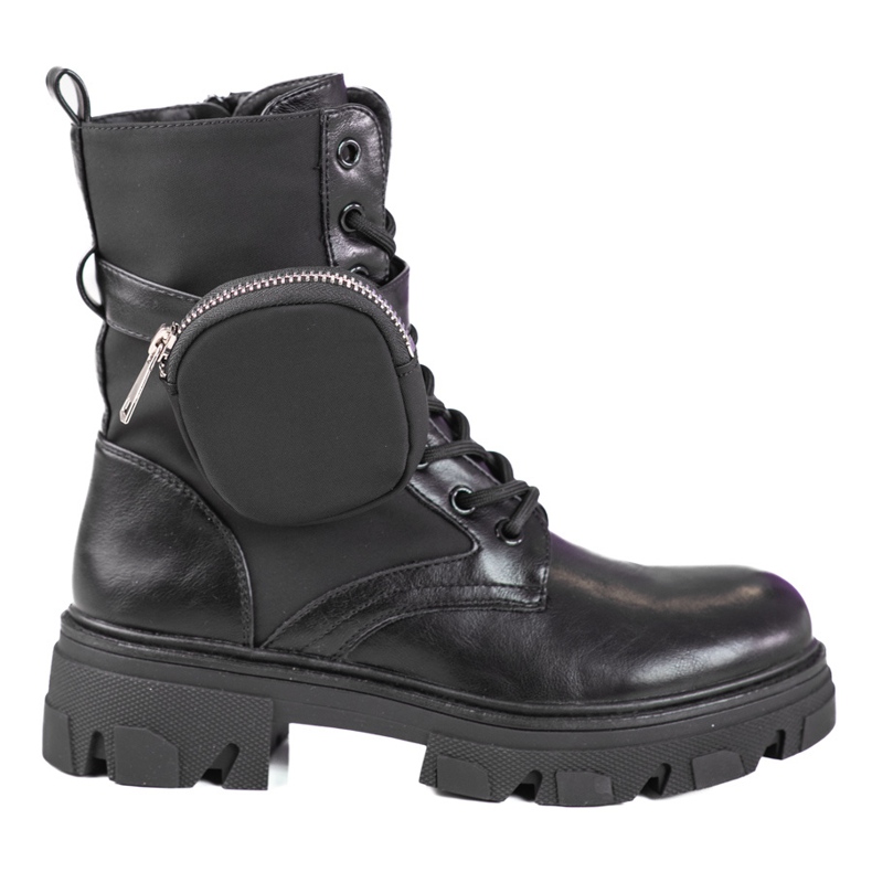 Naisten Shelovet-työntekijät mustalla taskulla