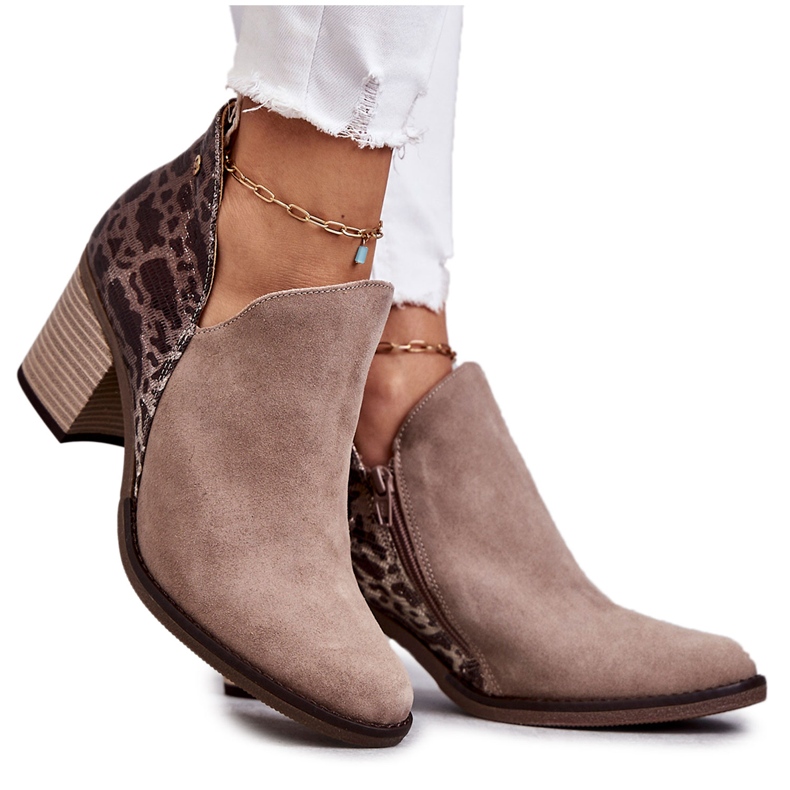 Naisten nahkasaappaat korkokengillä Maciejka Beige 04492-43 ruskea