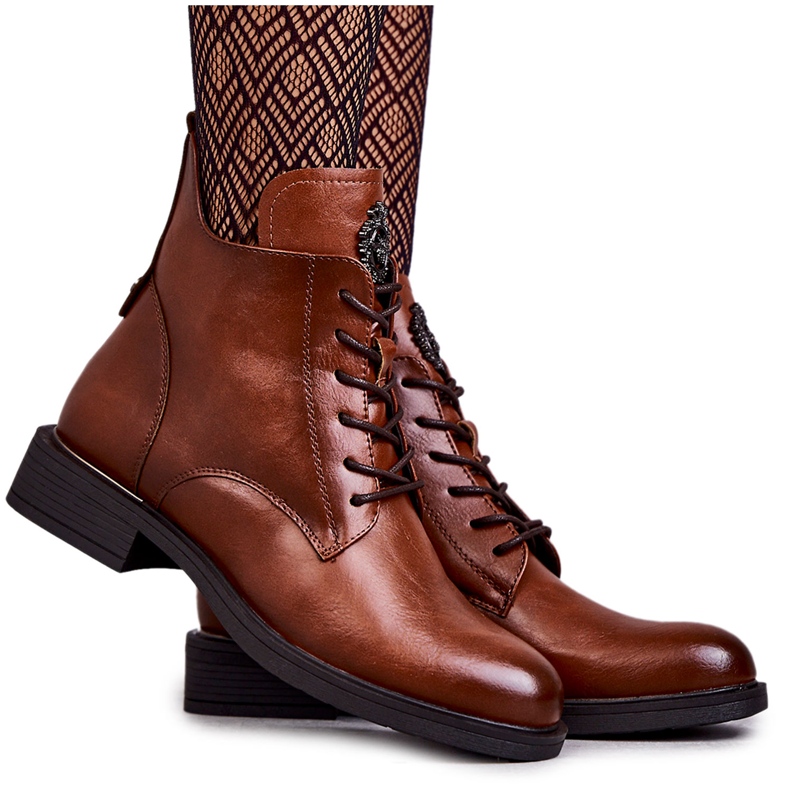 Vinceza Nauhoitussaappaat tasakorkoisella karamellia Grete ruskea