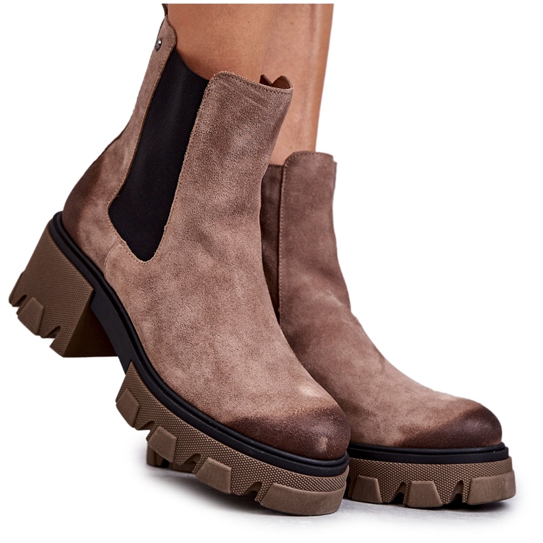 Naisten mokkanahkaiset saappaat beige Hilde ruskea