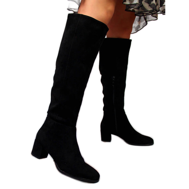 Mustat Sergio Leonen lämpimät naisten saappaat tolppaan