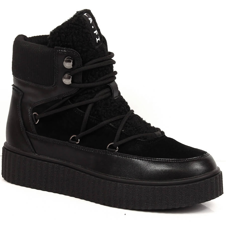 Naisten nauhakengät, joissa eristetty musta Laura La.Fi -alusta