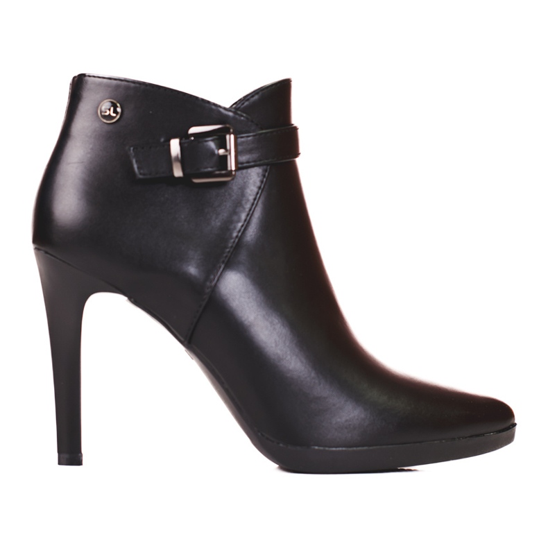 Sergio Leonen tyylikkäät korkokengät musta