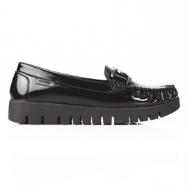 Naisten mustat mokasiinit Shelovet-alustalla