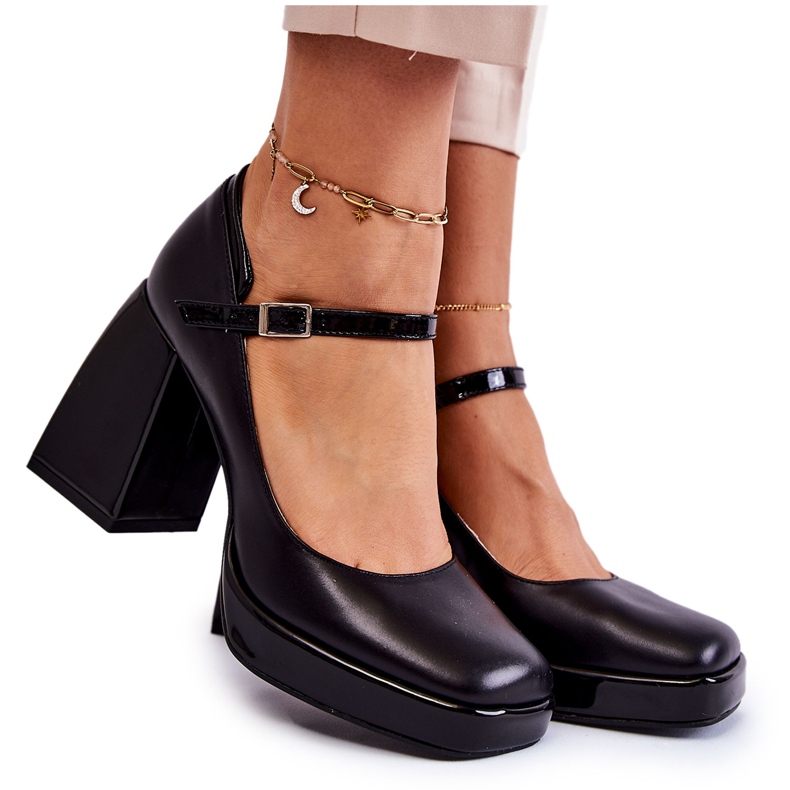 PA2 Nahkapumput paksuilla korkokengillä, musta Tina