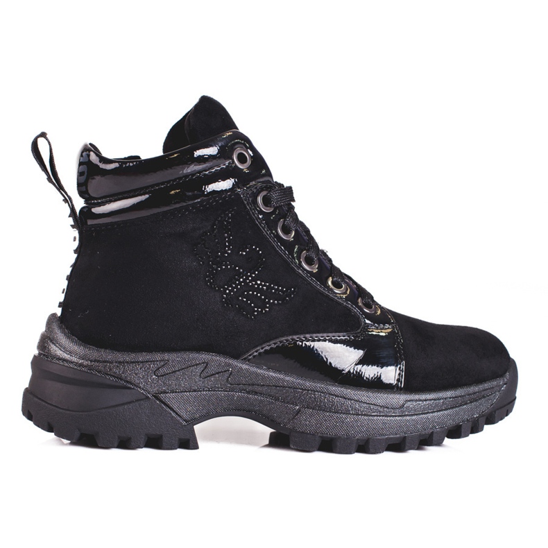 Mustat tyttöjen saappaat paksulla pohjalla