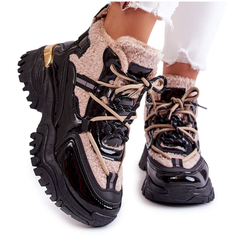 PM1 Naisten eristetyt urheilusaappaat, musta ja beige Edora