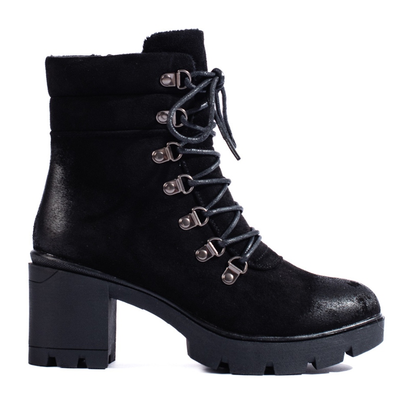 Ekologisesta mokkanahkasta valmistetut eristetyt naisten laukut musta