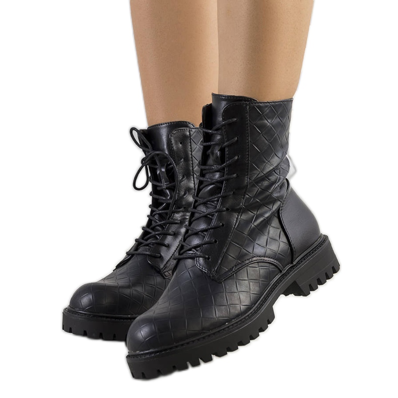 PA1 Mustat Collado-saappaat