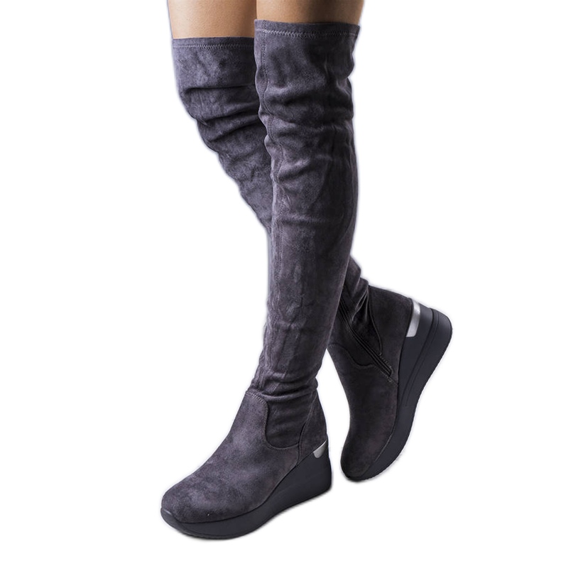 PA1 Rolandin harmaat mokkanahkasaappaat