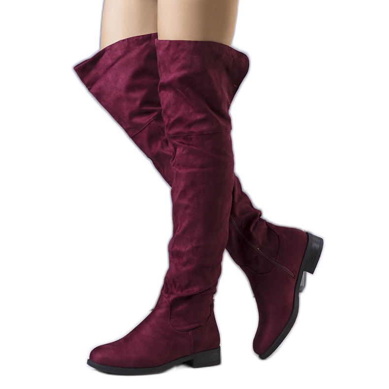 BM Kastanjanruskeat lämpimät muskettisoturit Salcista punainen