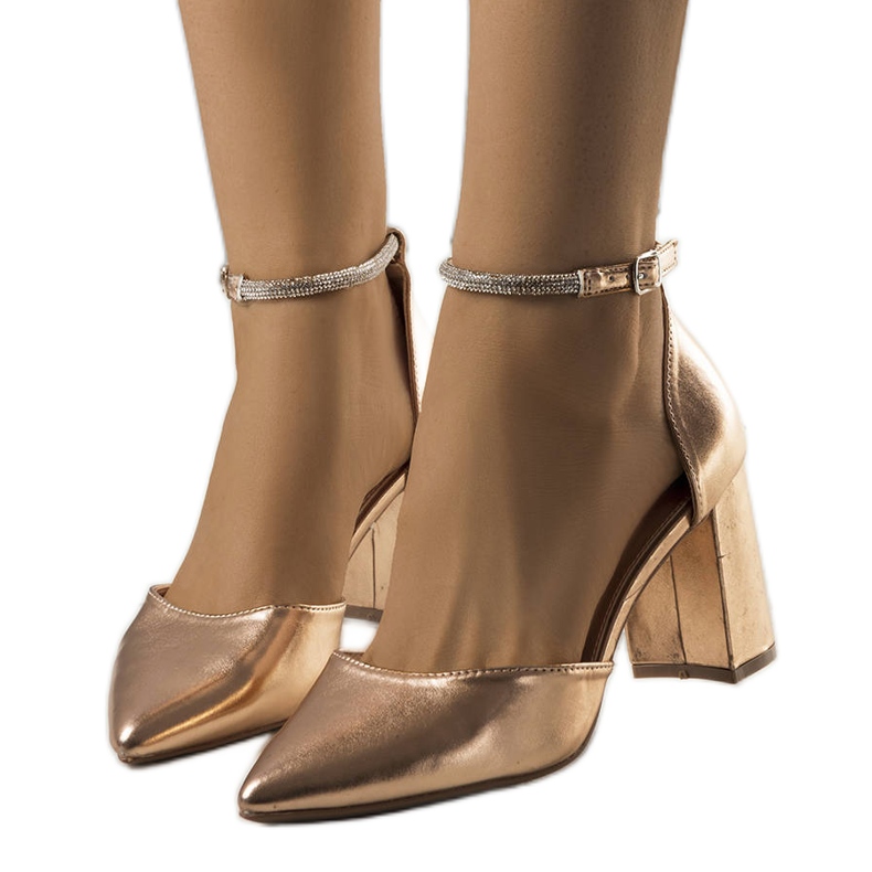 BM Leighton samppanjapumput kuutiozirkonialla kultainen