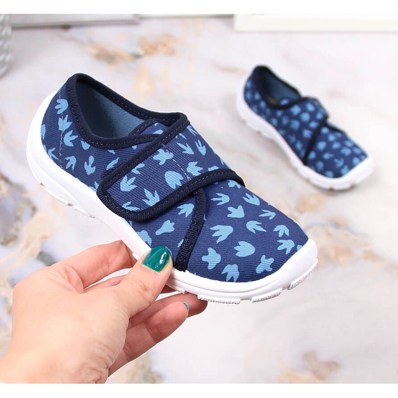 Lastenhuoneen tossut pojille tarranauhalla laivastonsininen Befado 974X476