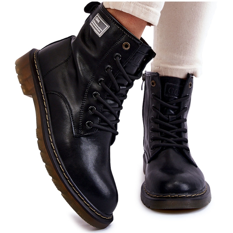 Naisten nahkaiset lämpimät saappaat GOE II2N4053 musta