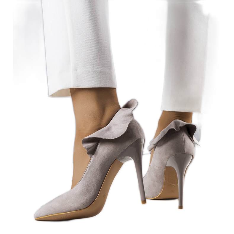 BM Jasmisin harmaat röyhelökengät