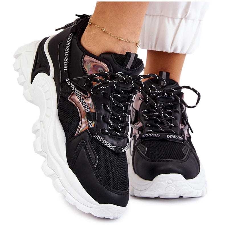 PA1 Naisten urheilukengät, jotka on nauhoitettu alustalla Black Minea musta