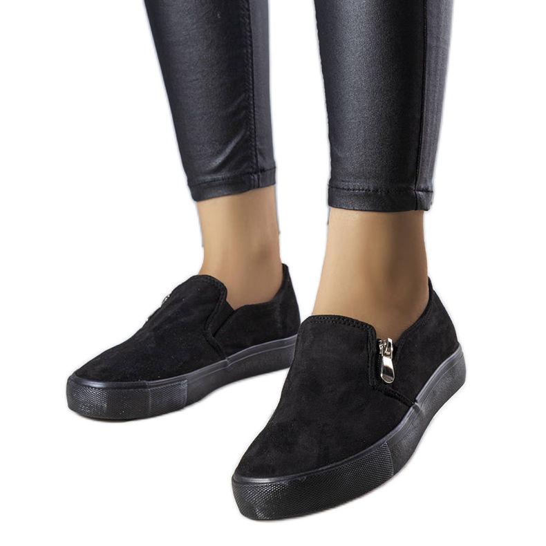 BM Garyn mustat tennarit