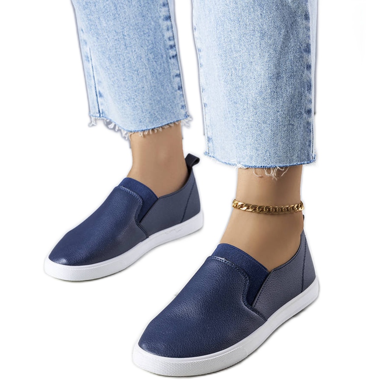 Leroyn tummansiniset eko-nahkaiset lenkkarit sininen