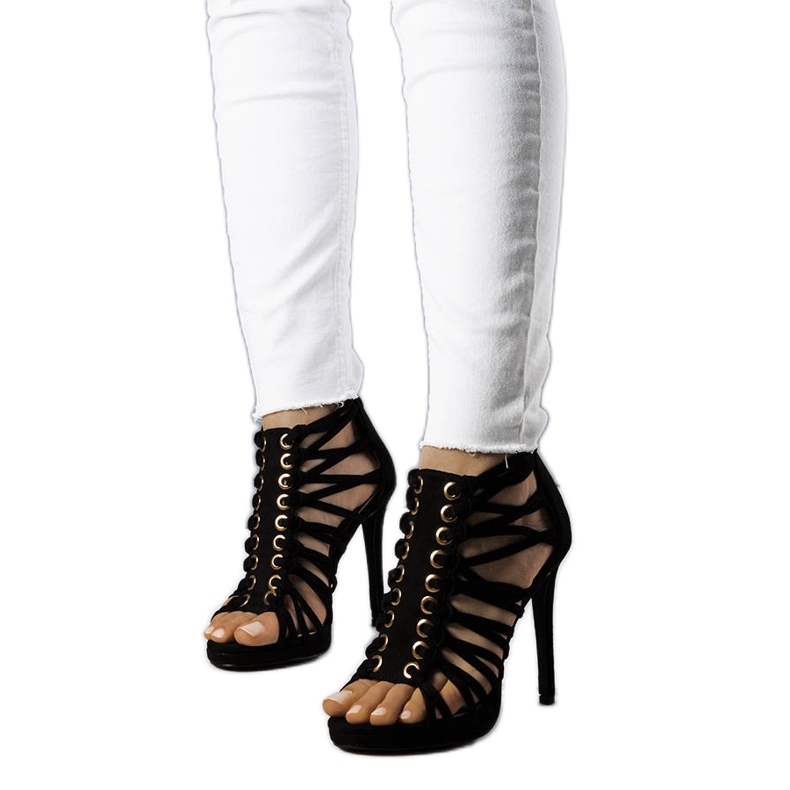 Mustat Pompis korkokengät