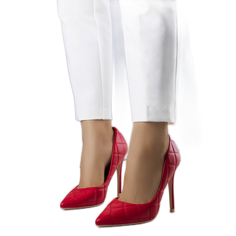 BM Lore punaiset tikatut korkokengät punainen