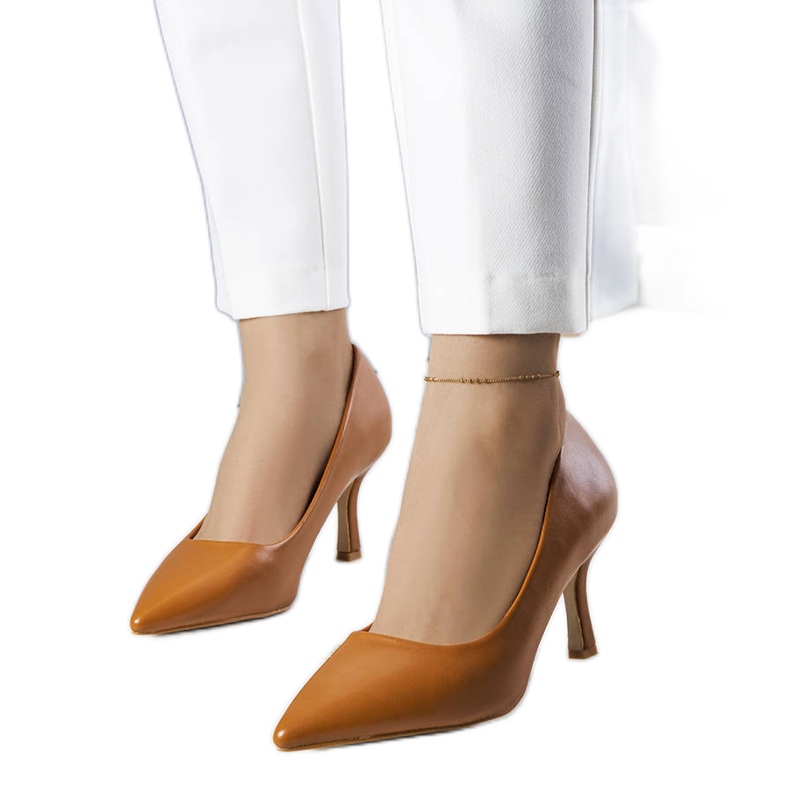 BM Ruskeat Jaydan matalakorkoiset pumput