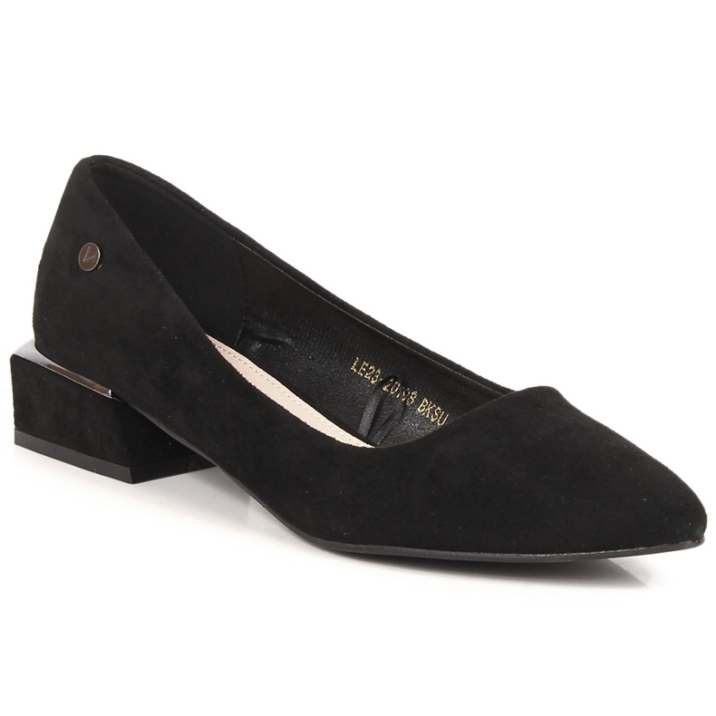 Naisten mustat mokkanahkapumput Vinceza 20198