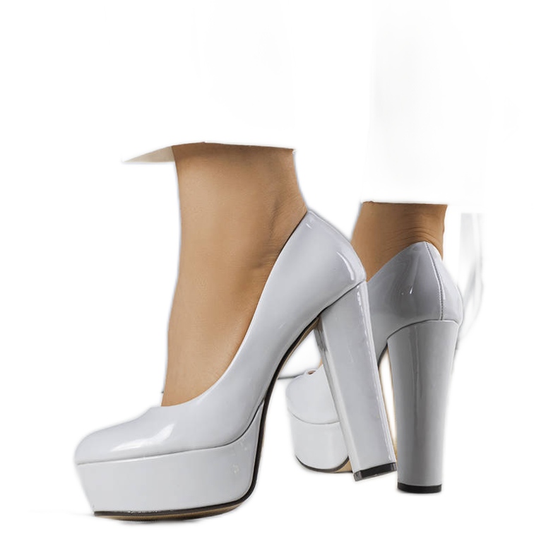 BM Karin harmaat korkokengät