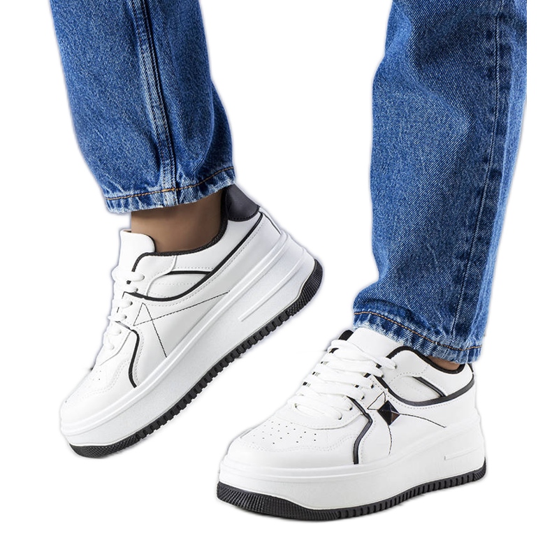 BM Juanita valkoiset alustalenkkarit valkoinen