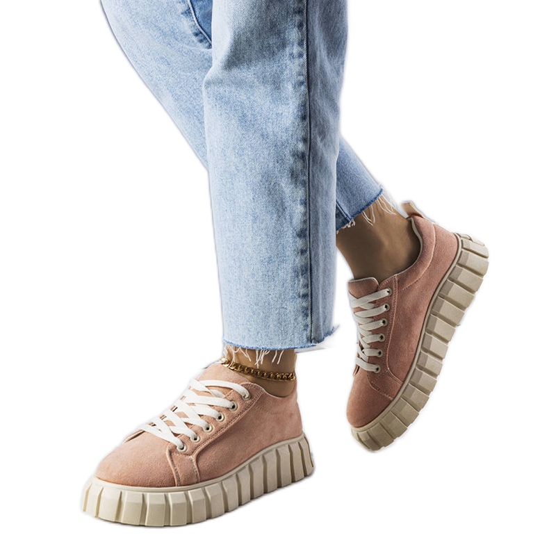 Pamelan vaaleanpunaiset alustalenkkarit vaaleanpunainen