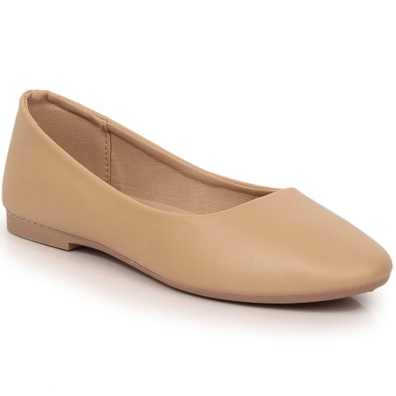 Naisten beige eVento 1029 ballerinat