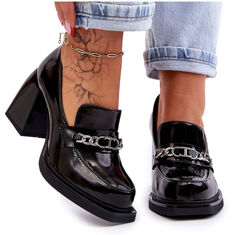 S.Barski Mukavat pumput massiivisissa korkokenkeissä, musta Julien