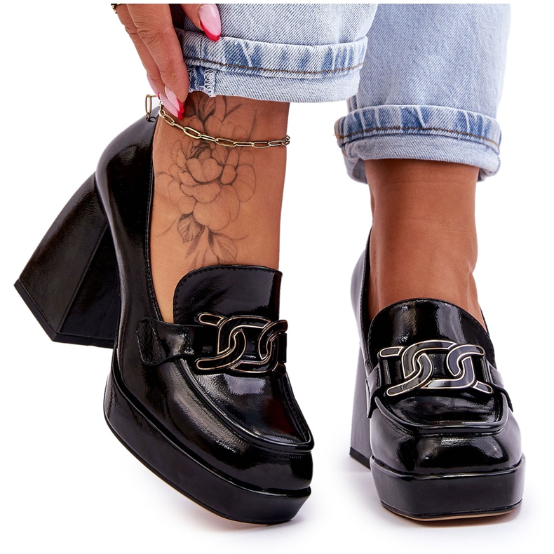 S.Barski Nahkapumput massiivisissa korkokengissä Musta Maximo