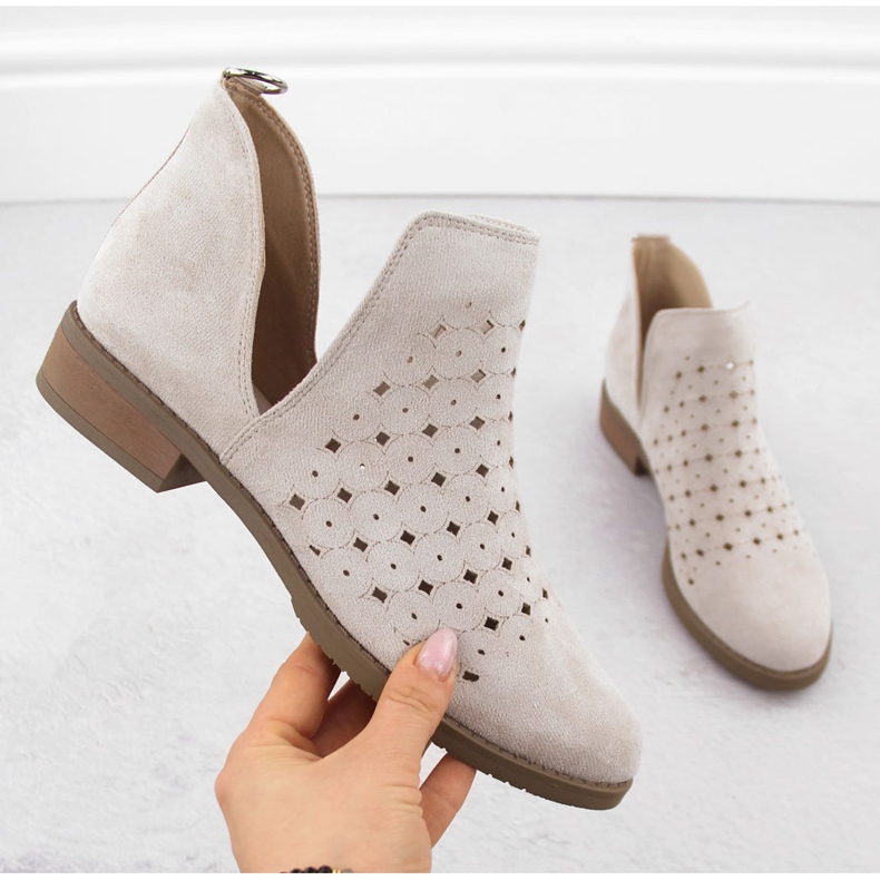 M. DASZYŃSKI Naisten harjakattoiset mokkanahkasaappaat beigenväriset M.Daszyński SA62-102