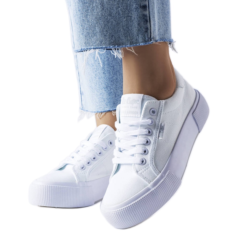 Lee Cooper LCW-22-31-0884L valkoiset tennarit valkoinen