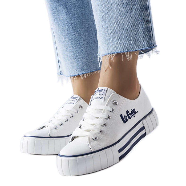 Lee Cooper LCW-23-31-1802L valkoiset tennarit valkoinen