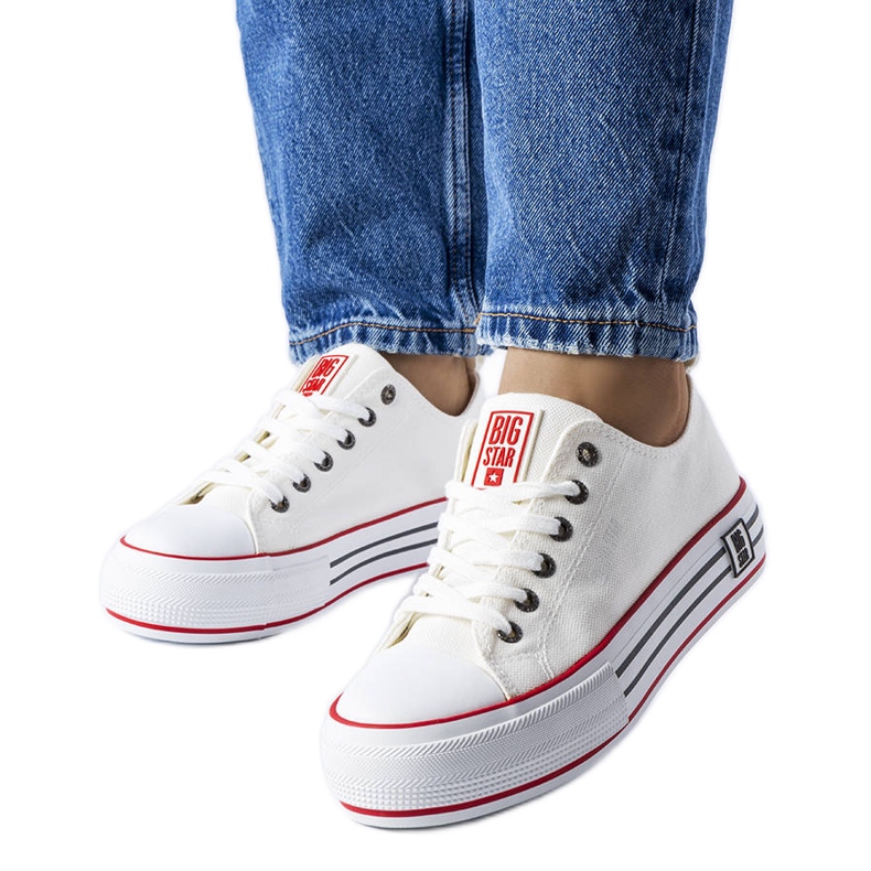 Valkoiset tennarit alustalla Big Star LL274180 valkoinen