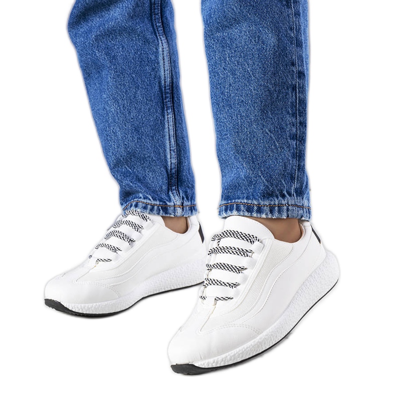 BM Traceyn valkoiset lenkkarit valkoinen