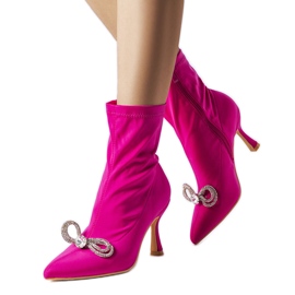 PA1 Vaaleanpunaiset saappaat, jotka on koristeltu zirkonia Mars-jousella vaaleanpunainen