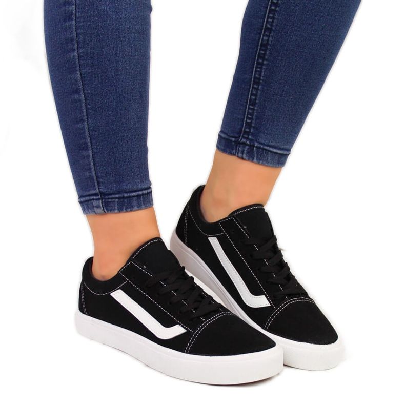 Mustavalkoiset tekstiiliset matalat tennarit Atletico WY18081