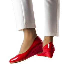 Punaiset kiilapumput Casgralta punainen