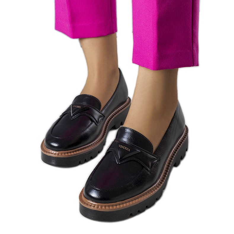 Jacquenett black lords nahkapohjallinen musta